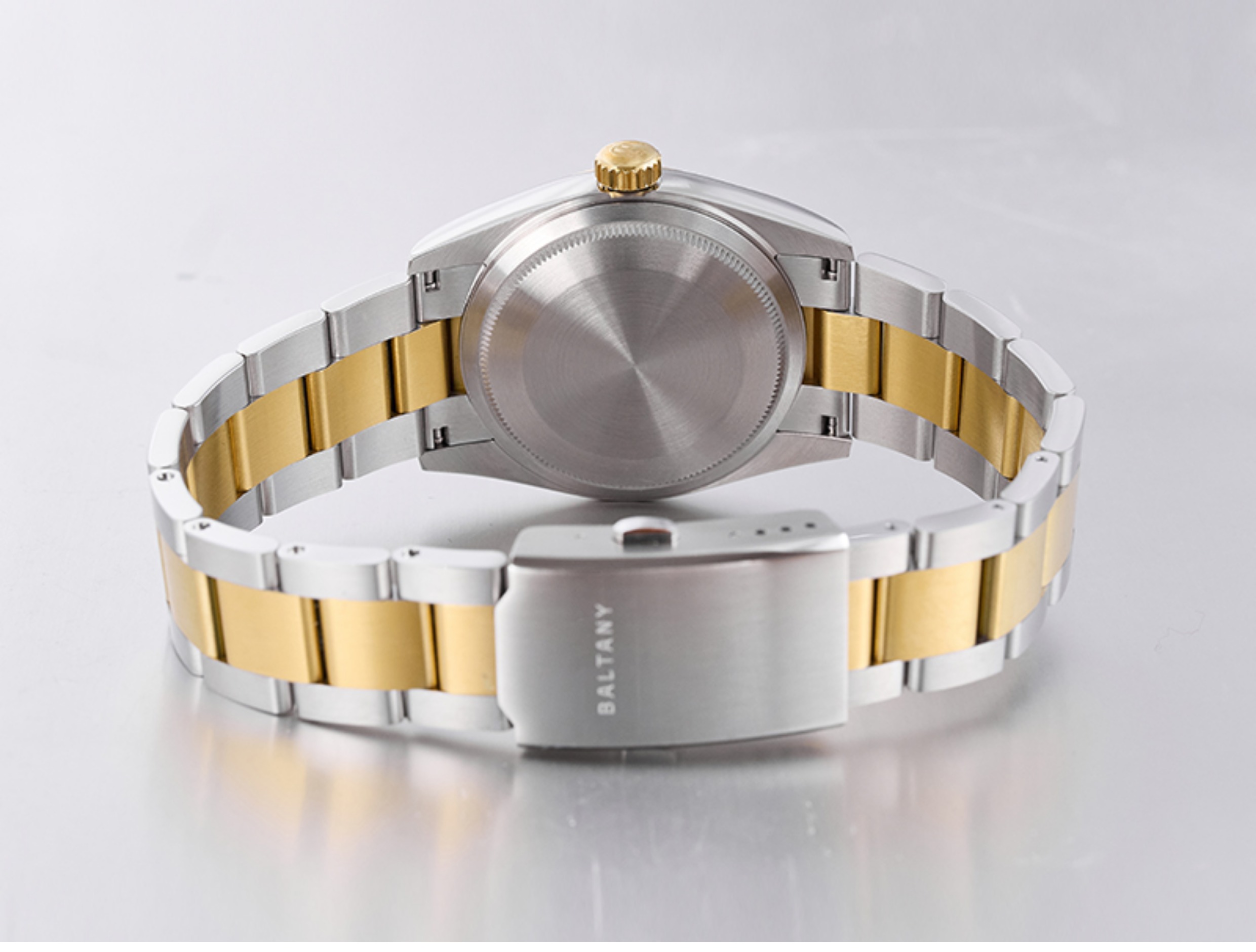 นาฬิกาอัตโนมัติผู้ชาย Baltany  - Omega Watch Constellation บทวิจารณ์และราคา